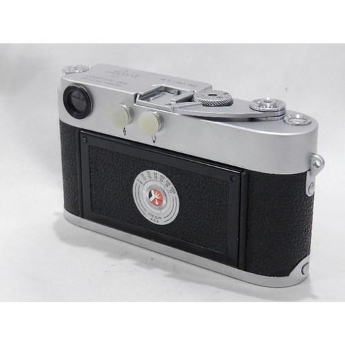 Leica gehäuse chrom - leica,